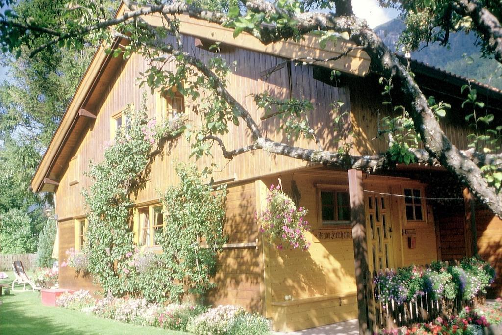 Ferienhaus Zirmheim ペルティサウ エクステリア 写真